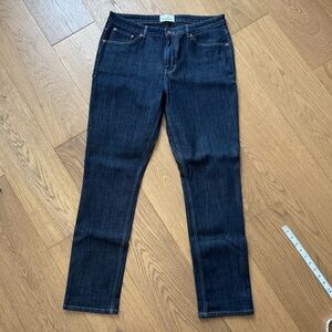 DUER All Weather Denim Slim Jeans 33 x 32 - Dark Blue Wash - Like New